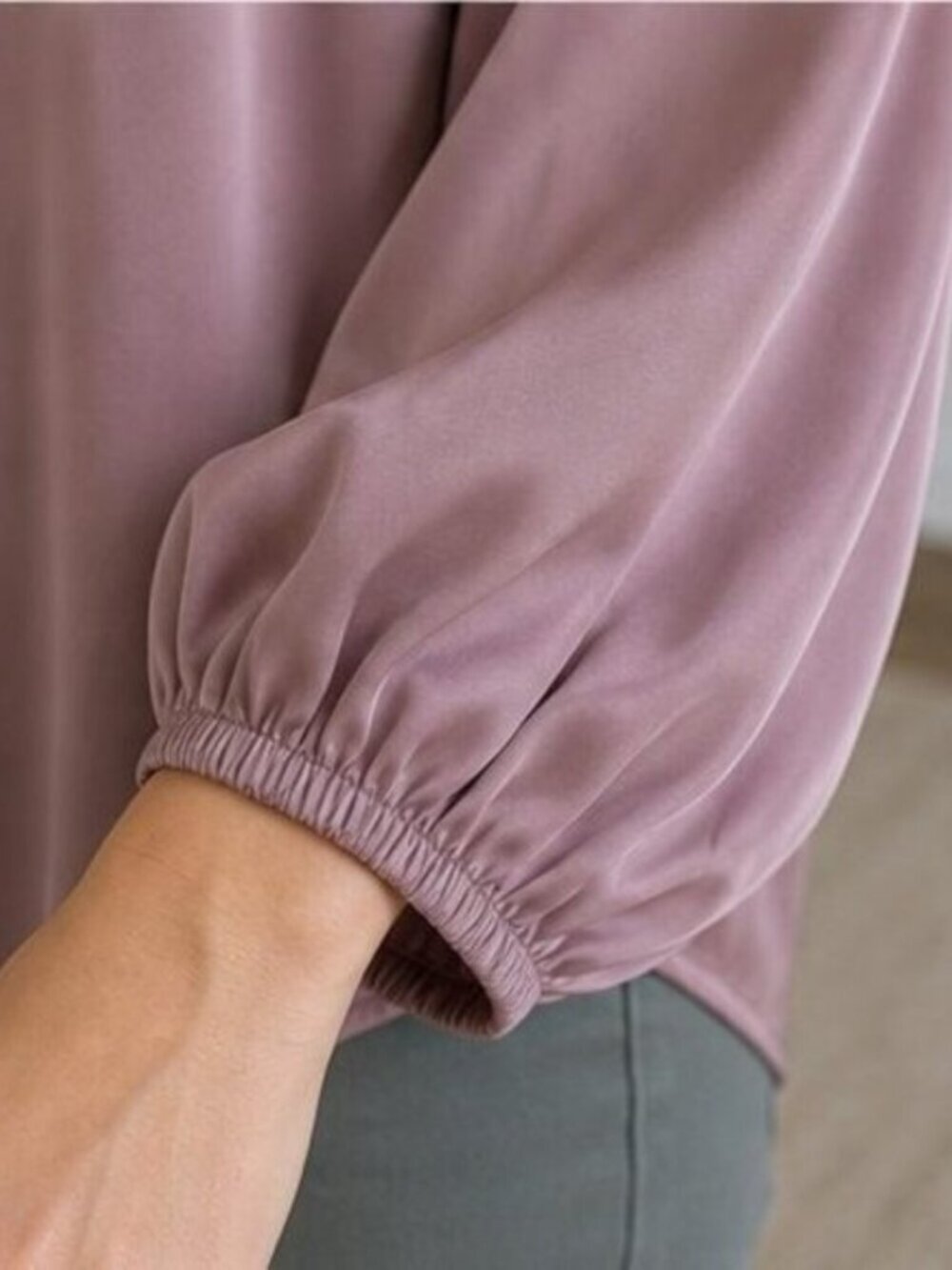 Mauve Ruffle Blouse - Picture 5 of 6